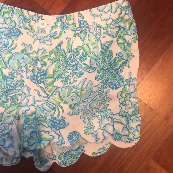Lilly Pulitzer Buttercup Short - Picture 2 of 6